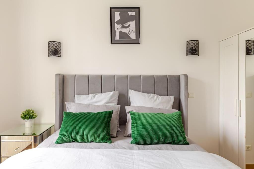 Appartement Moderne Entier Paris-Le Bourget Et Cdg エクステリア 写真